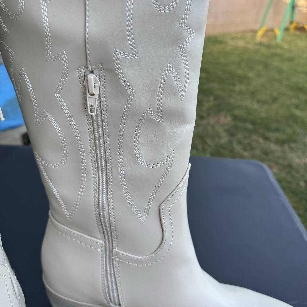 Madden NYC Women's SIZE 8 Embroidered Tall Western Boots color BONE Ivory - Picture 12 of 16